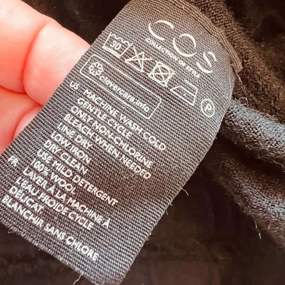 COS Wool V-Neck Top - Picture 9 of 13